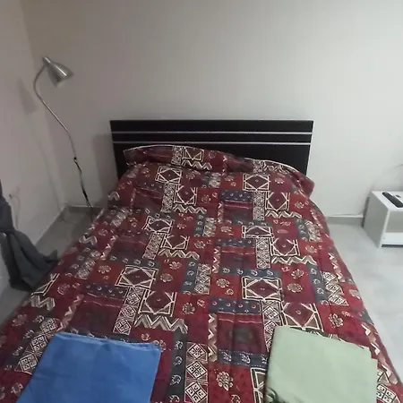 Olympiados 119 - Studio * Thessaloniki